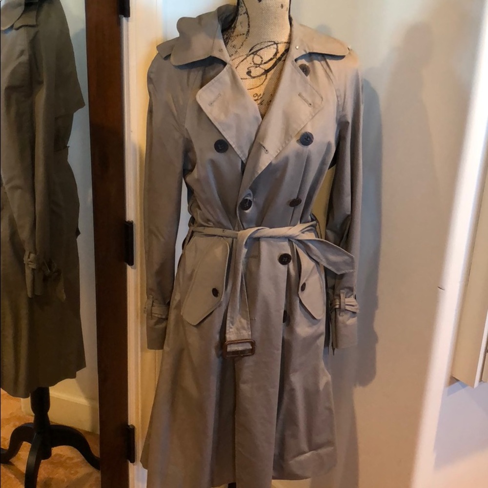 Bcbg max azria tan grey trench long coat